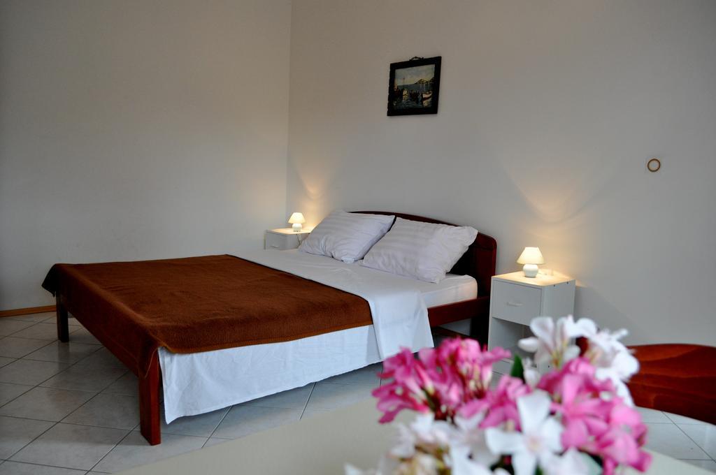 Apartments Smilja Ljubač Eksteriør billede