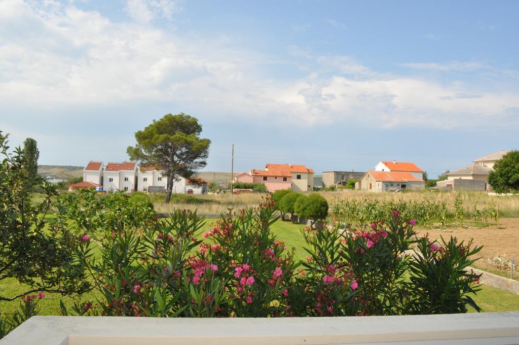 Apartments Smilja Ljubač Eksteriør billede