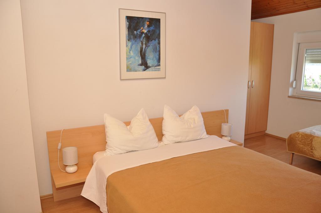 Apartments Smilja Ljubač Eksteriør billede